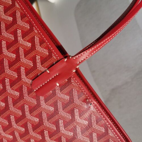Alternative view of Goyard Artois PM Red