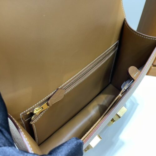 Alternative view of Hermes Constance 24cm Golden Brown
