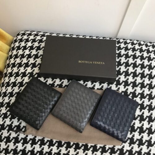 Bottega Veneta Intrecciato Bi-Fold Wallet