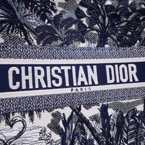 Alternative view of Dior Tote Book Coconut Tree