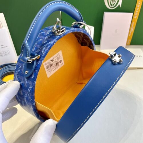 Alternative view of Goyard Alto Box Blue