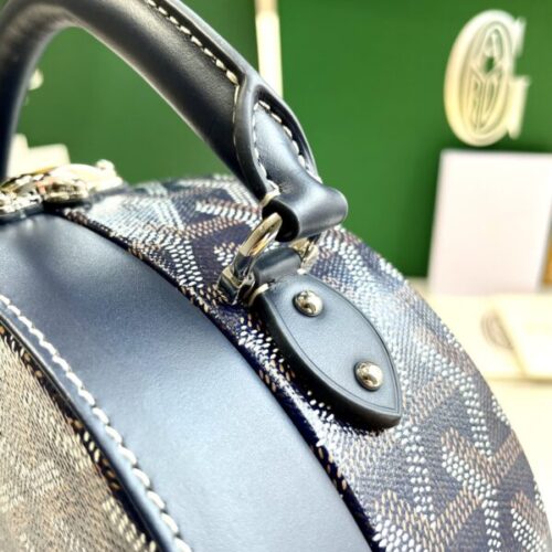 Alternative view of Goyard Alto Box Dark Blue