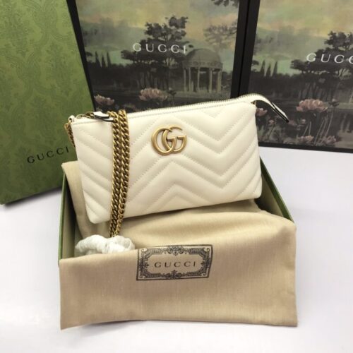 Alternative view of Gucci Marmont Matelasse Wallet On Chain White