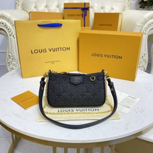 LV Easy Pouch Black