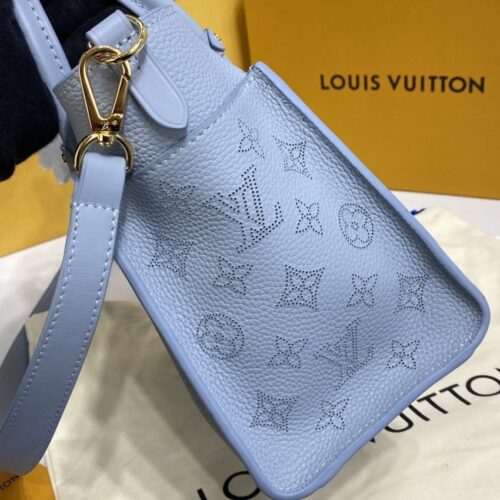 Alternative view of LV On My Side PM Sky Blue