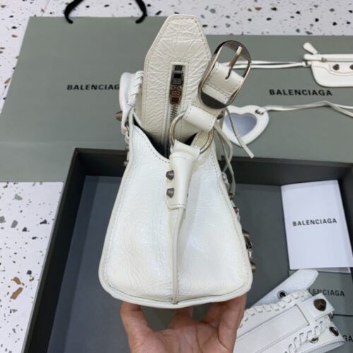 Alternative view of Balenciaga  Le City White