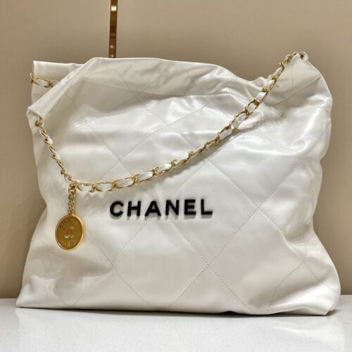 CHANEL 22 Medium Handbag White