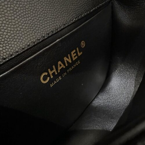 Alternative view of CHANEL Le Boy Semi Circular
