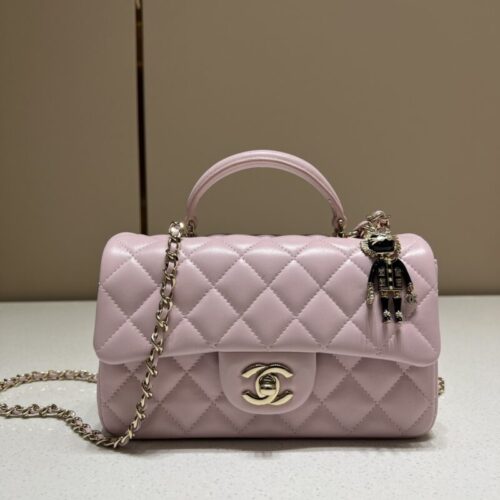 CHANEL CF 20 cm Lion Pink