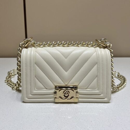 CHANEL Le Boy Small Ivory