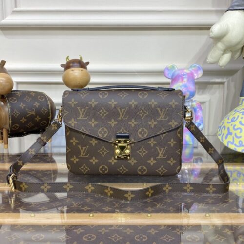 LV Pochette Metis Shoulder Bag Brown