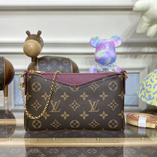 LV Pallas Clutch Bordo