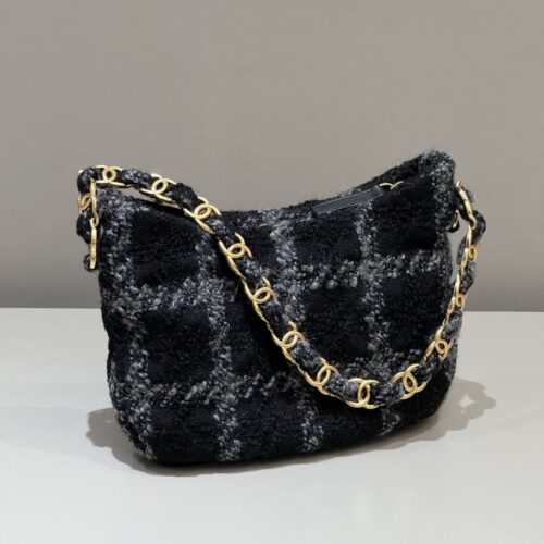 Alternative view of CHANEL 22k Woolen Hobo
