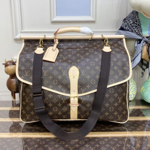 LV Hunting Bag