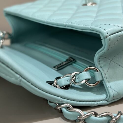 Alternative view of CHANEL Classic Flap 20cm Tiffany