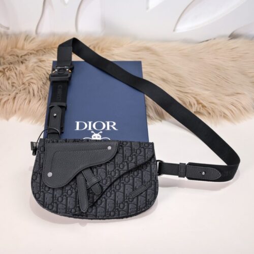 Dior  Messenger Black Oblique