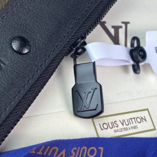 Alternative view of LV To Go Pochette Brown
