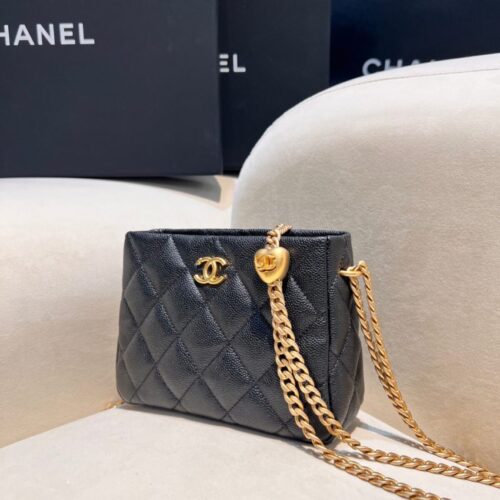 Alternative view of CHANEL 23c Hobo Love