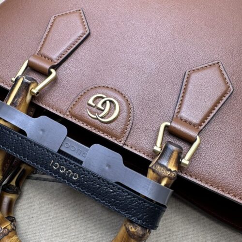 Alternative view of Gucci  Diana Medium Tote Bag Brown