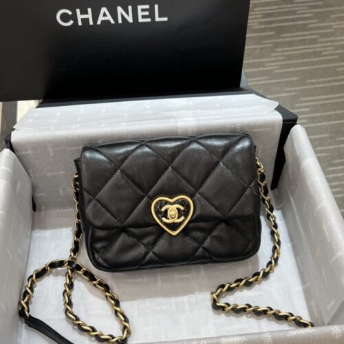 CHANEL 23s Love Enamel Flip Black
