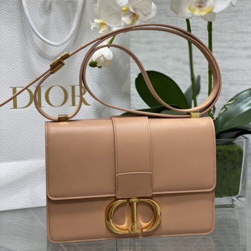 Dior 30 Montaigne Apricot