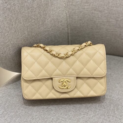 CHANEL Classic Flap 20cm Apricot