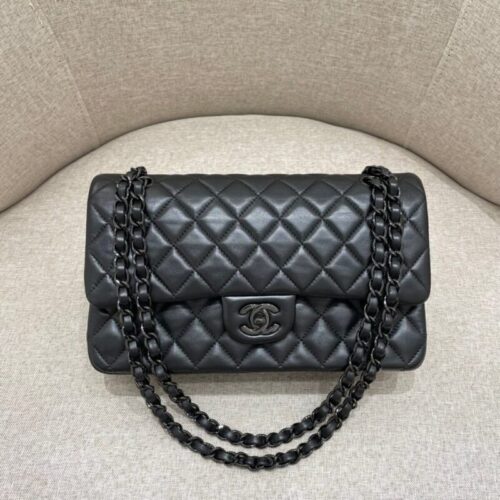 CHANEL Classic Flap 25cm All Black
