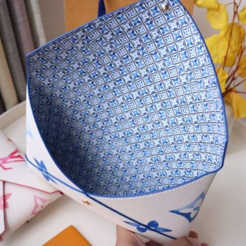 Alternative view of LV Kirigami Pochette Pouch