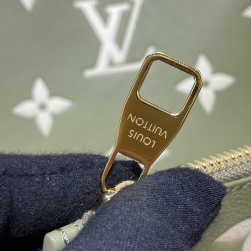 Alternative view of LV Neverfull MM Green