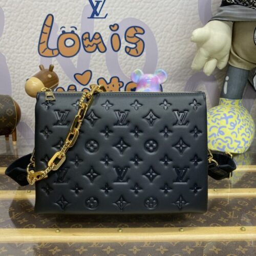 LV Coussin Black