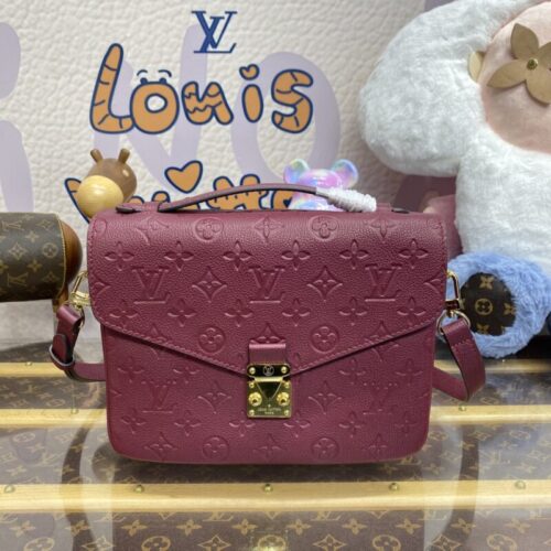 LV Pochette Metis Bordeaux