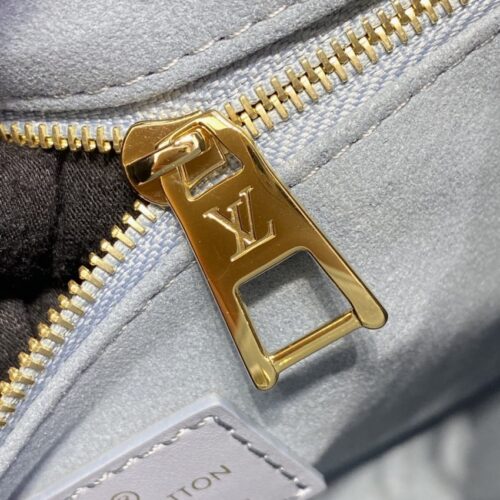 Alternative view of LV OnTheGo PM Sky Blue