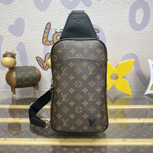 LV Avenue Slingbag Brown