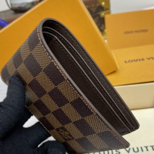 Alternative view of LV Multiple Wallet Brown Grid