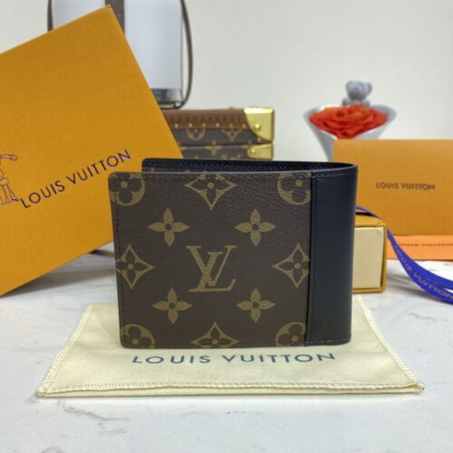 Alternative view of LV Multiple Wallet