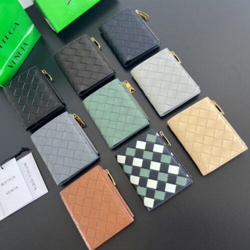 Bottega Veneta  Bifold Zipper Wallet