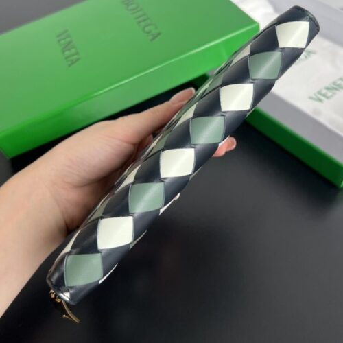 Alternative view of Bottega Veneta Zip Long Wallet Green Grid