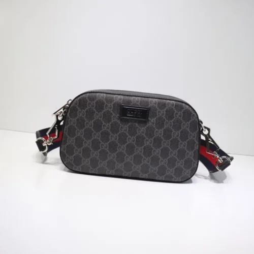 GUCCI BLACK CROSSBODY BAG