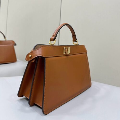 Alternative view of Fendi Peekaboo Large Brown