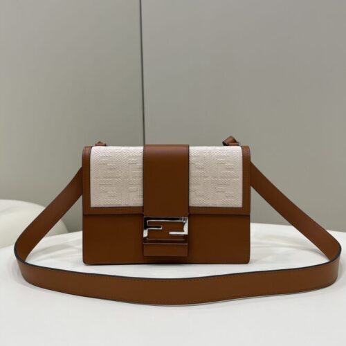 Fendi Baguette Pouch Brown