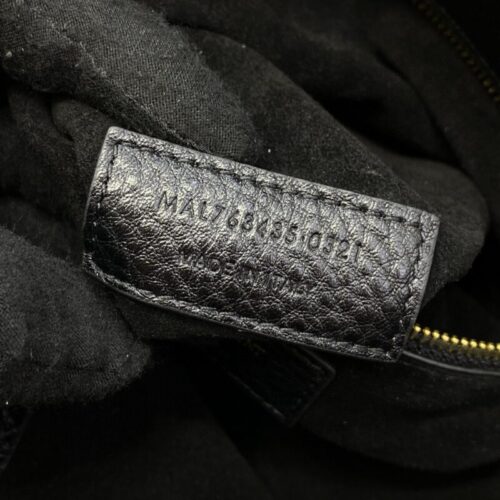 Alternative view of YSL LE 5 A 7 Bea