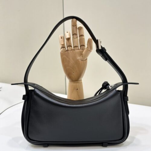 Alternative view of Fendi Simply Black