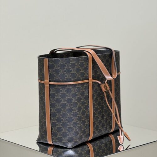 Alternative view of Celine Triomphe Horizontal Cabas