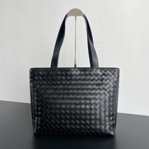 Bottega Veneta Large Tote