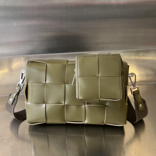 Alternative view of Bottega Veneta Cassette With Versatile Strap