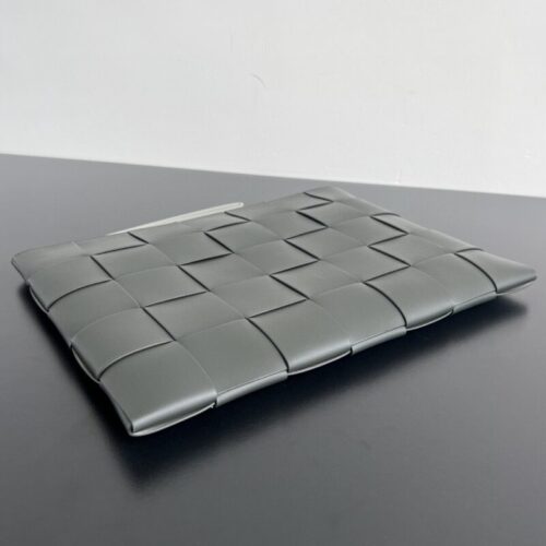 Alternative view of Bottega Veneta Clutch 2.0