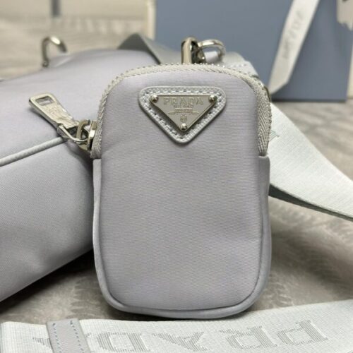 Alternative view of Prada  Re-Edition Nylon 2005 Blue