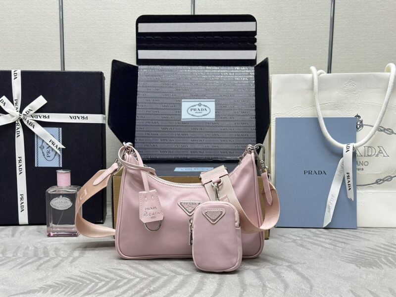Prada  Re-Edition Nylon 2005 Pink