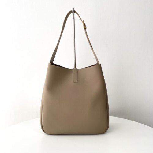 Alternative view of YSL LE 5 A 7 Beige