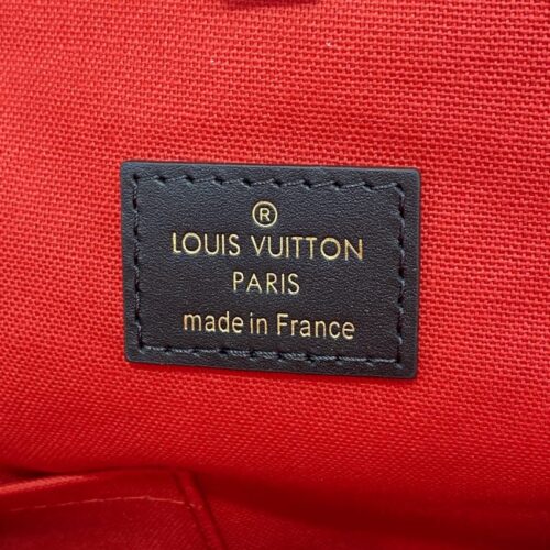 Alternative view of LV OnTheGo Large Brown